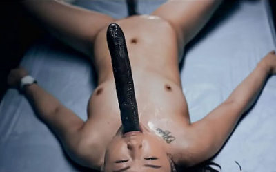 Asiatica scopata nel culo da tentacoli Hentai mentre si trova in ospedale!